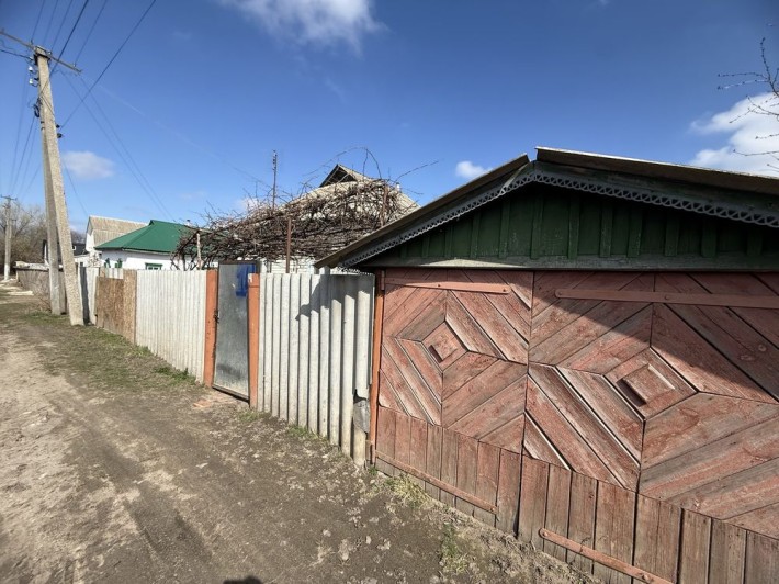 Продається житловий будинок в місті Бобровиця - фото 1