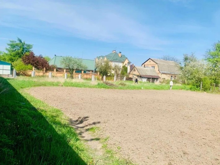 Продам будинок з ділянкою 21 сотка - фото 1