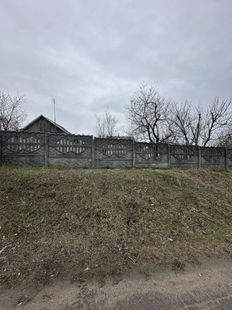 Продам пол дома под ремонт р-н 28 школы Романково - фото 1