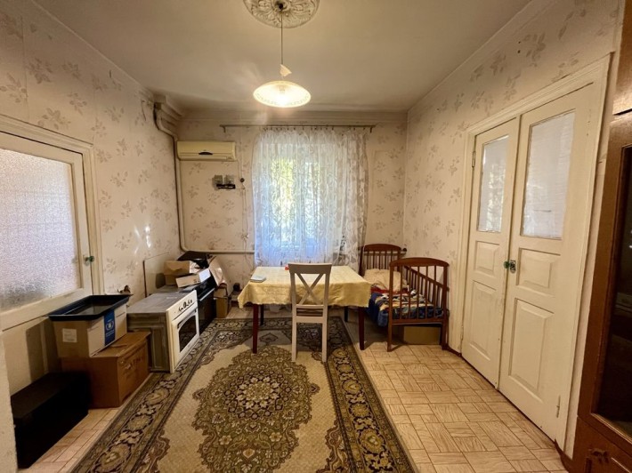 Будинок з гаражом - фото 1