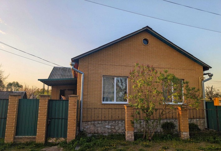 Продам будинок в місті Глухів - фото 1