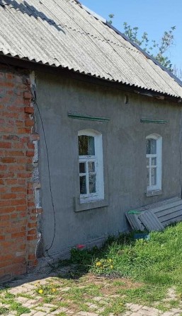 Продам невеличкий, але компактний будинок в районі вокзалу в Дергачах - фото 1