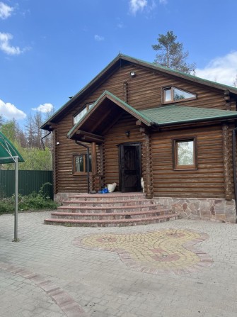 Дом - сруб , 2 этажа , с Студенок , Изюмский р- он, харьковская обл - фото 1