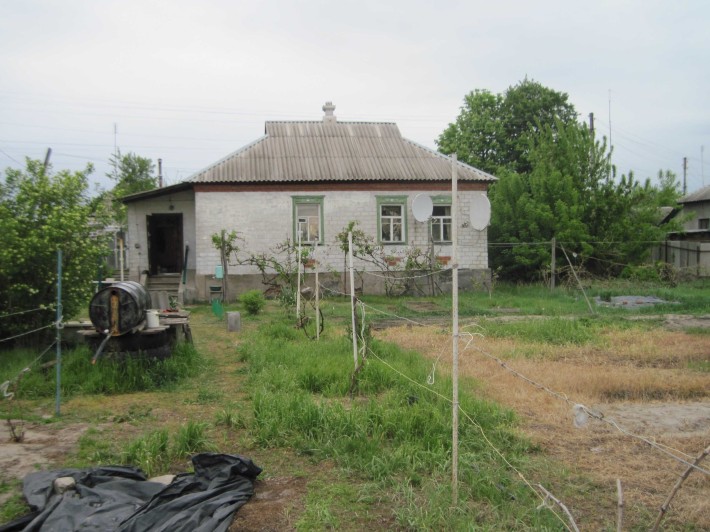 Продам будинок в Змієві. - фото 1