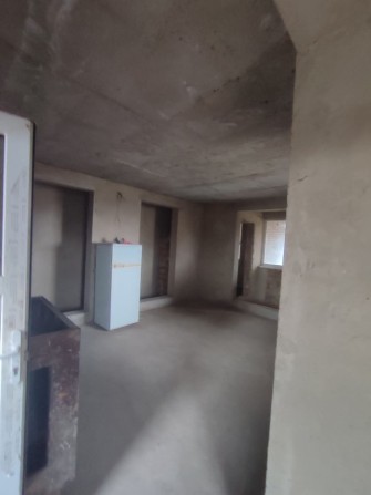 В продаже дом в пригороде - фото 1