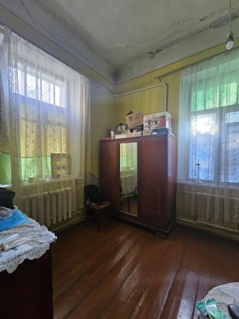 Продам частину будинку в місті - фото 1