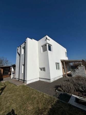 Продам новобудову з євроремонтом,будинок 2 поверхи. Терміново - фото 1