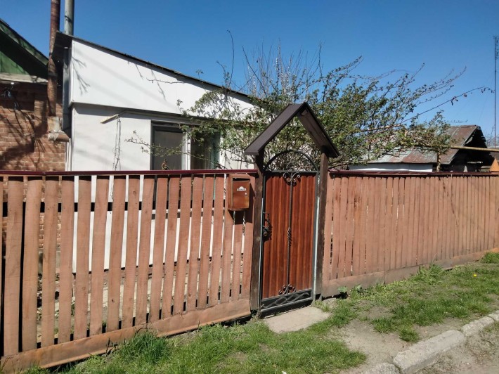Продам будинок, жилий стан. - фото 1