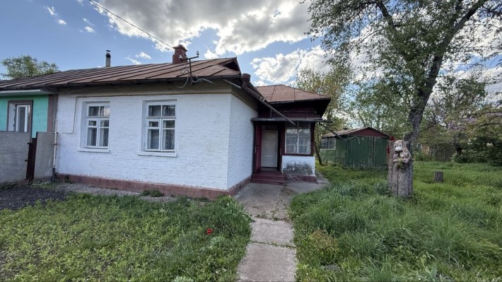 Продам частину будинку в центрі - фото 1