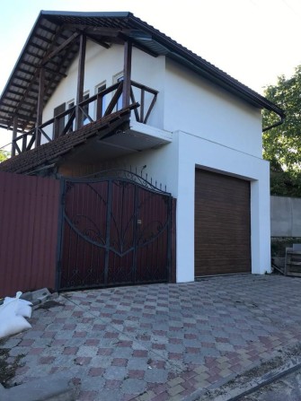 Продам двухэтажную часть дома в Песочине - фото 1