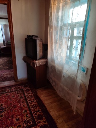Продам хату  ,до центру 10-15 хв. - фото 1