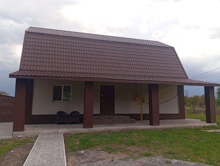Продам будинок з якісним новим ремонтом - фото 1