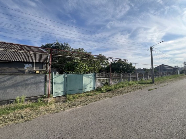 Продам будинок. - фото 1