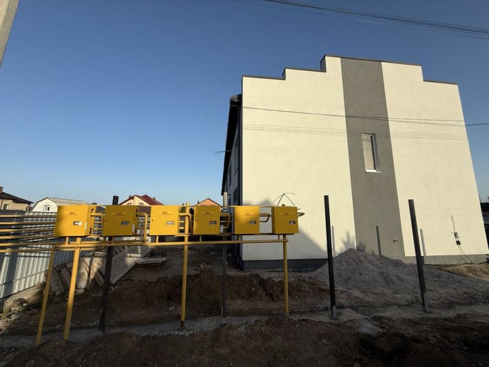 Таунхаус на Перемичці, 100 м2, 4 кімнати, Газ, Цегла - фото 1