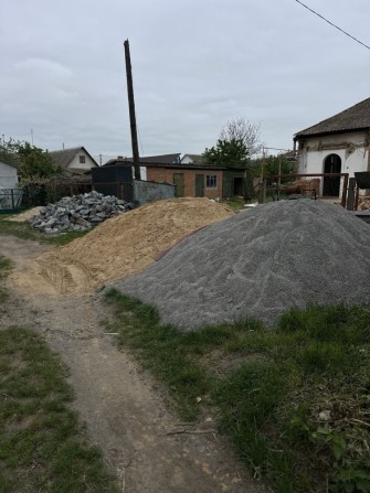 Продам частину будинку біля мед училища - фото 1