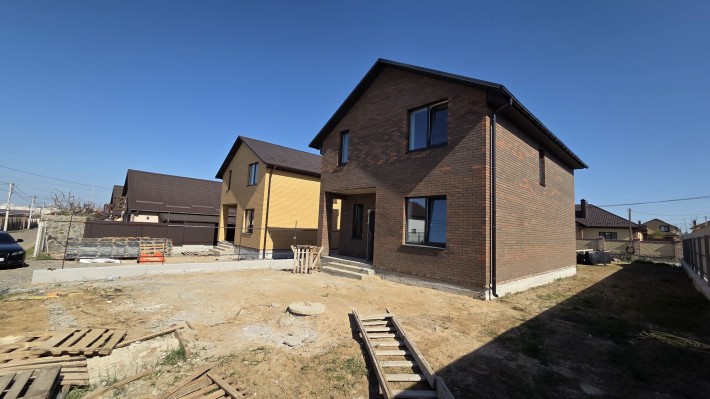 Продам 2-х поверховий будинок 125м2, та ділянкою на 5с - фото 1