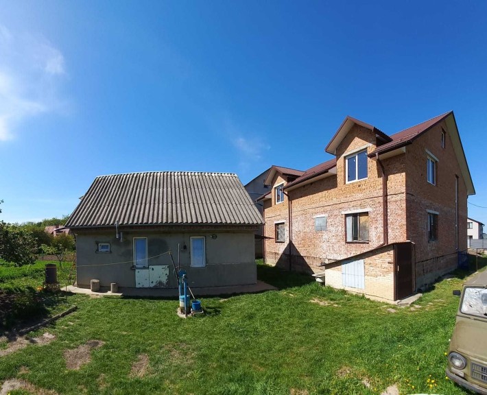 Продаж домогосподарства в ближньому Лезнево. Вул. Підкови. - фото 1