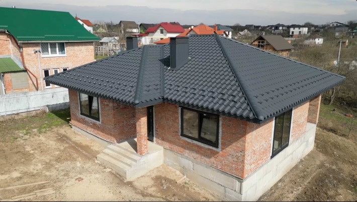 Продаж будинку загальною площею 145м2 в мікрорайоні Лезнево - фото 1