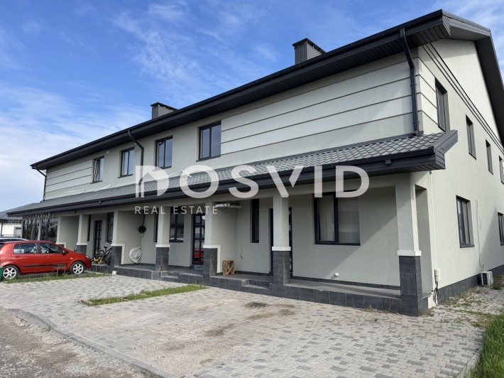 Продам танхаус Золотые ключи, пгт Слобожанское - фото 1