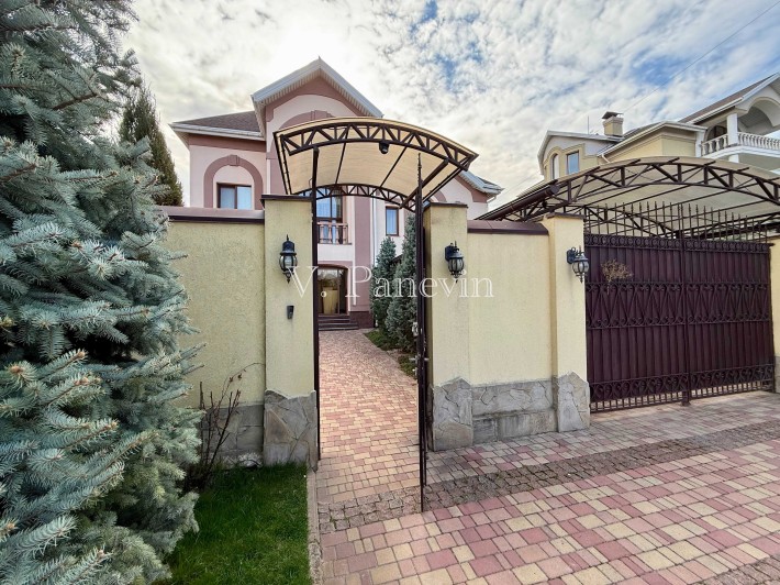 Продам элитный дом в коттеджном поселке Антей смт. Слобожанское - фото 1