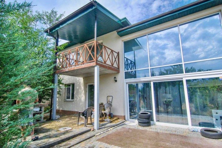 Продам красивый энергоэффективный дом в пгт Обуховка - фото 1