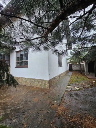 Продаж будинку в селищі  Підгородне - фото 1