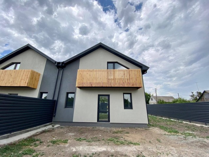 Продам Таунхаус 158м2  65 000 $ - фото 1
