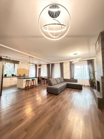 Продам Дом Новоалександровка Братское Сакура Волосское Новый Ремонт - фото 1