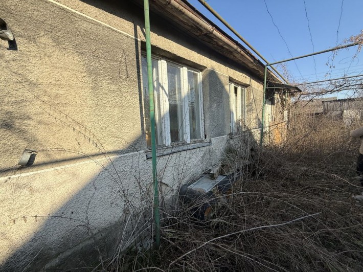 Продаж будинка під знос  поблизу Ужгорода. - фото 1