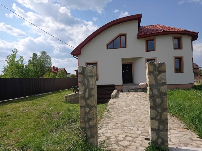 Продається будинок з ремонтом - фото 1