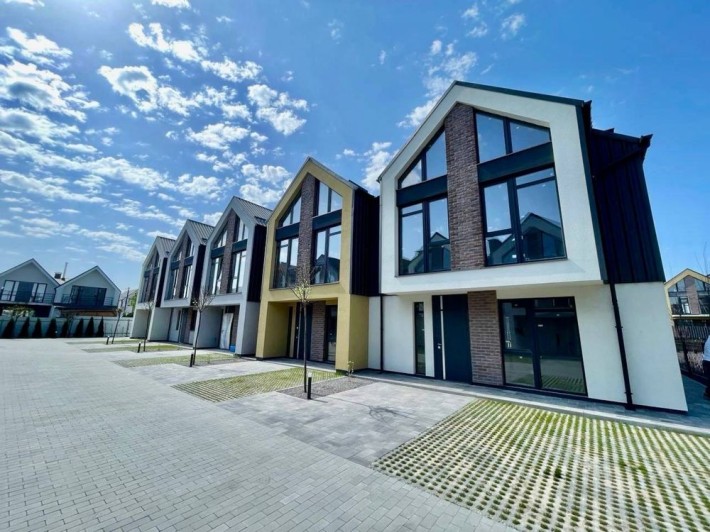 БЕЗ % ГАЗ Продаж просторого 4-к Таунхаусу в КМ Петрівське містечко - фото 1
