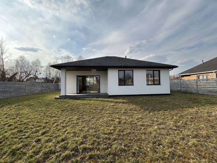 Продам будинок з ділянкою 8 соток! Є-Оселя + - фото 1