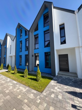 Просторий таунхаус 110м² з власною терасою - фото 1
