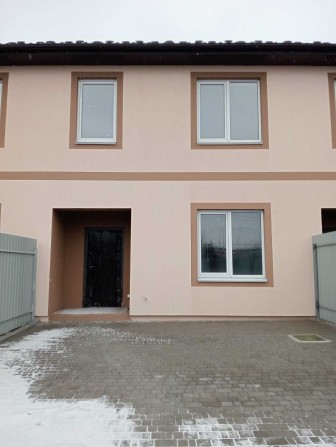 БЕЗ % ! Продаж тауна з частковим ремонтом 130 м2 Святопетрівське. - фото 1