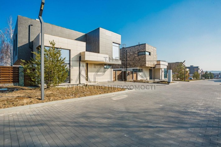 Продам Дом 225м2, 8 соток в КГ. Ходосовка, Обуховское нап-ие. Торг - фото 1