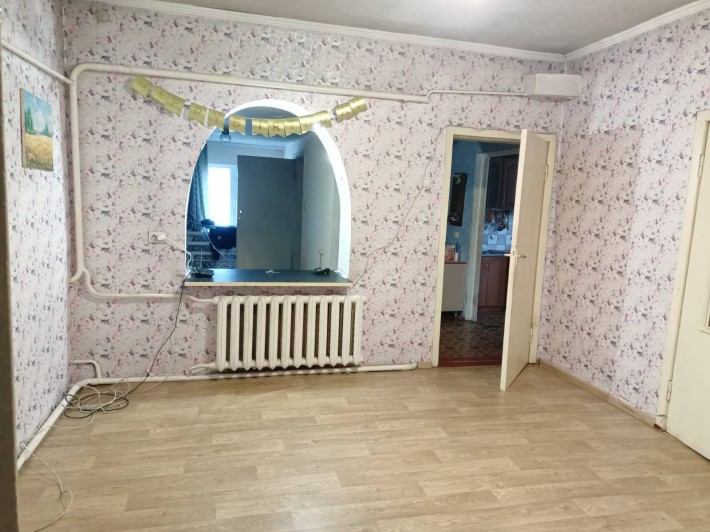 Продаж 4х кімнатна квартира , Окрема частина будинку - фото 1