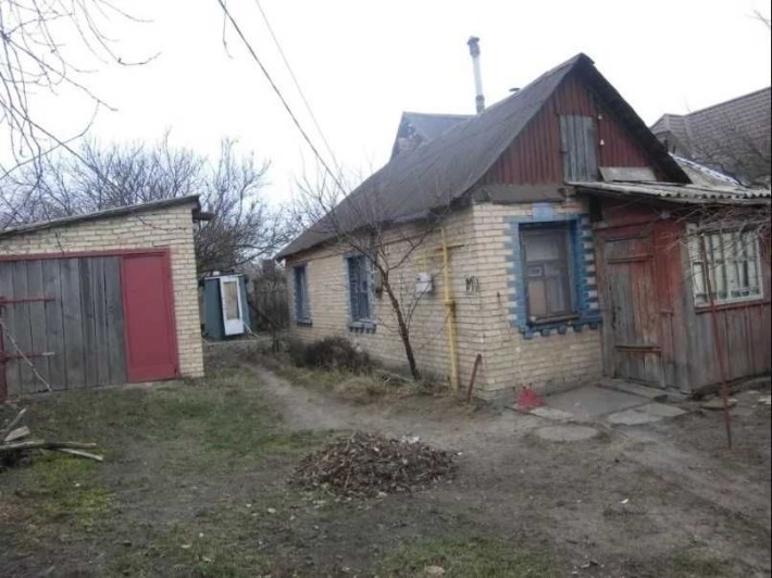 1/2 будинку з ділянкою в Горенці - фото 1