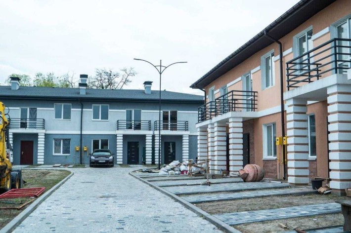 - Продаж готового таунхаусу в SUN CUTY та (Горенка) - фото 1