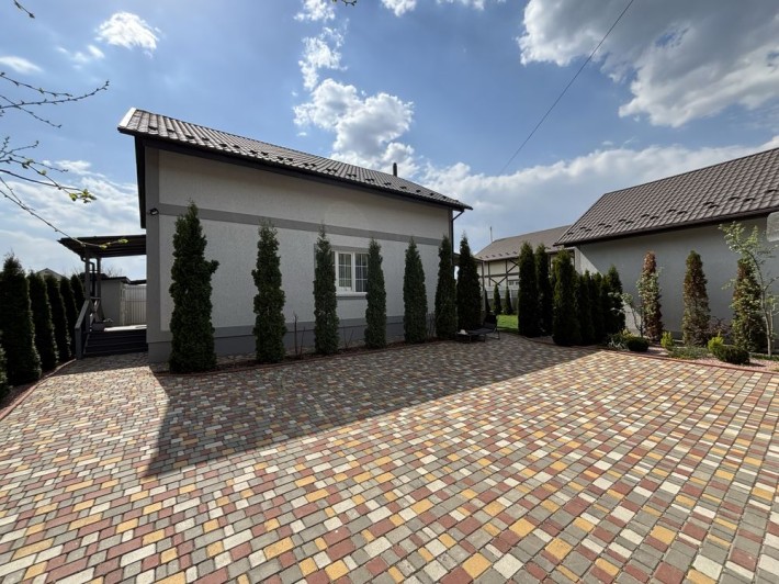 Продаж будинку з ремонтом - фото 1