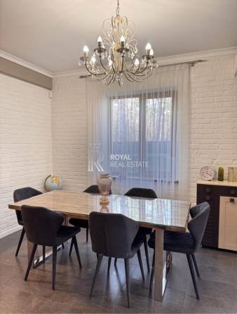 Продажа дома 6к 232 м2 Плюти Конча -Заспа Газ Подвал Генератор - фото 1