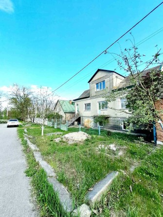 Продам міцний будинок в центрі Соколівки. - фото 1