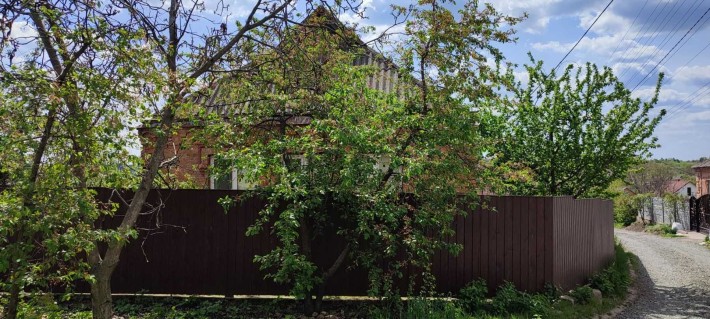 Продаж житлового будинку - фото 1