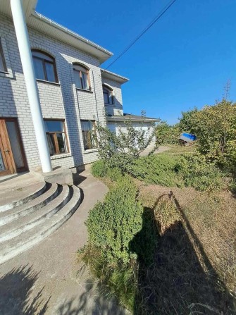 Продам добротний будинок 230 м2 в Підгайцях. - фото 1