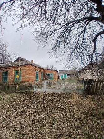 Продам будинок в Новгородці. - фото 1