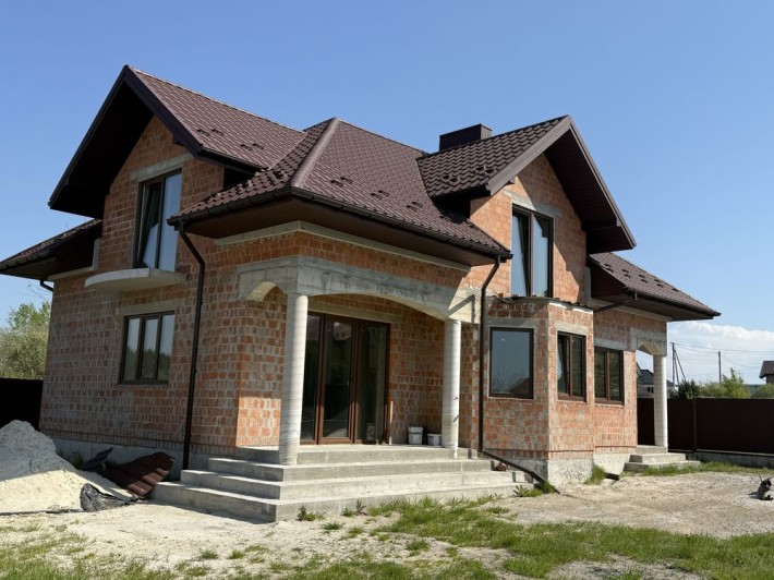 Продам будинок у Рудному, 185 м², під оздоблення, 7 соток - фото 1