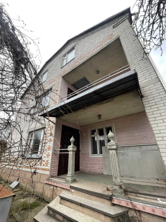 Продаж окремого будинку 2000 року на ділянці 15 соток Сокільники! - фото 1