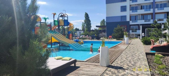 Продам одноэтажный   коттедж на территории базы отдыха в Коблево - фото 1
