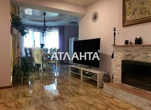 Шикарный дом в Фонтанке с евроремонтом - фото 1