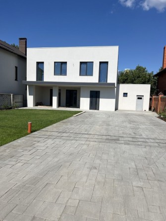 продам стильный дом на берегу моря с ремонтом - фото 1