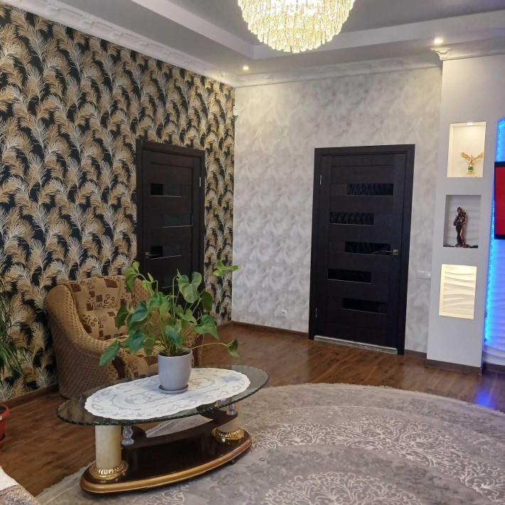 Фонтанка капитальный новой постройки дом - фото 1